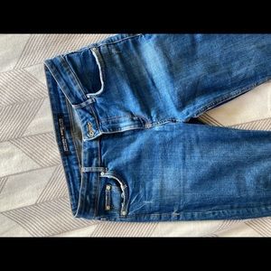 Zara Trafaluc size 6 skinny jeans